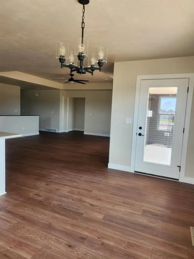 8318 XAVIER DRIVE, Clayton, WI 54952 - #3