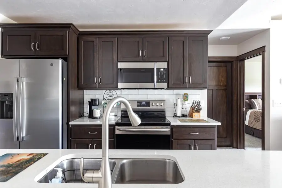 4842 MARLO WAY  #35, Appleton, WI 54913 - #3