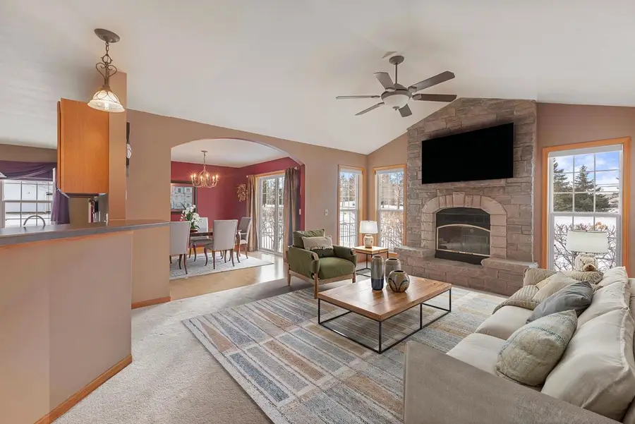 1542 PRIMROSE LANE, Fond Du Lac, WI 54935 - #3