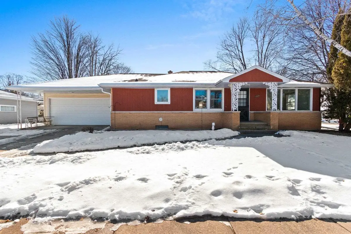 1235 W FRANCES STREET, Appleton, WI 54914 - #1