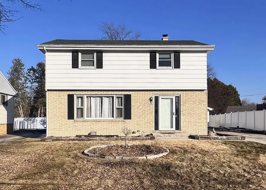 3321 N 8TH STREET, Sheboygan, WI 53083 - #2