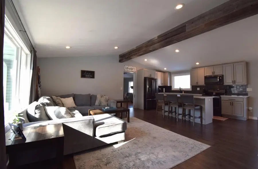 1452 BONNIE DRIVE, Menasha, WI 54952 - #3