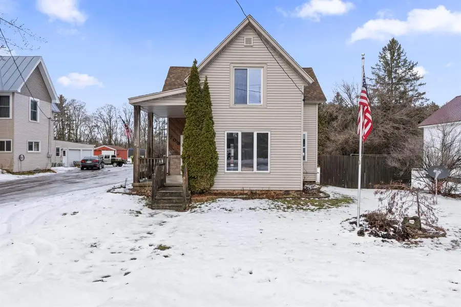 703 DEPOT STREET, Manawa, WI 54949 - #2