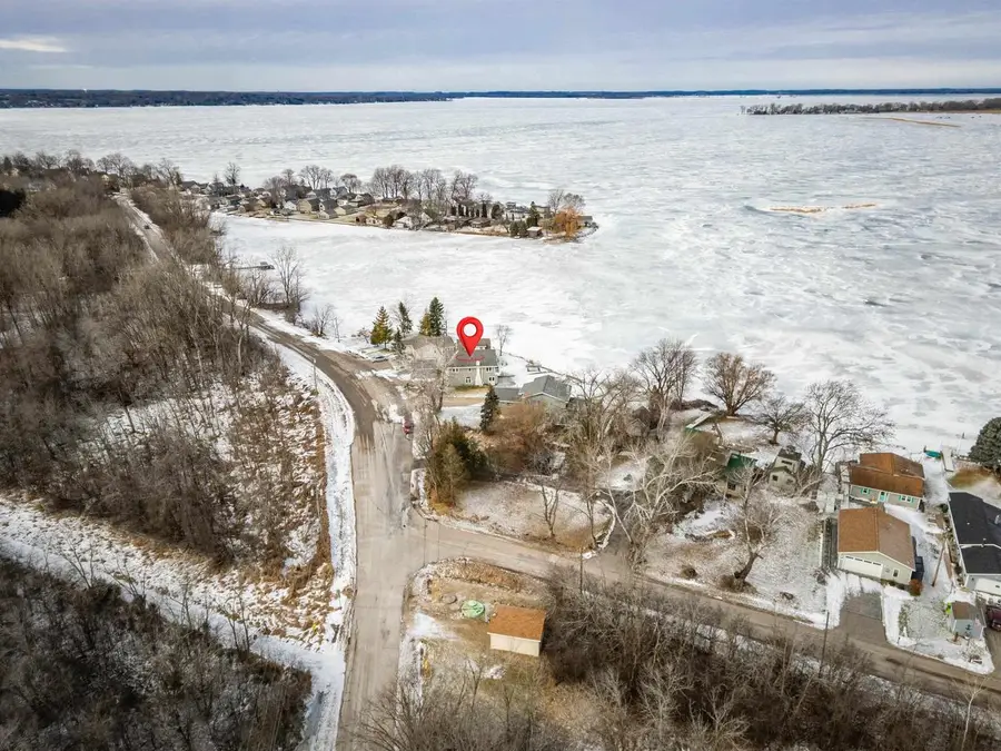 2210 WESTWIND ROAD, Oshkosh, WI 54904 - #2