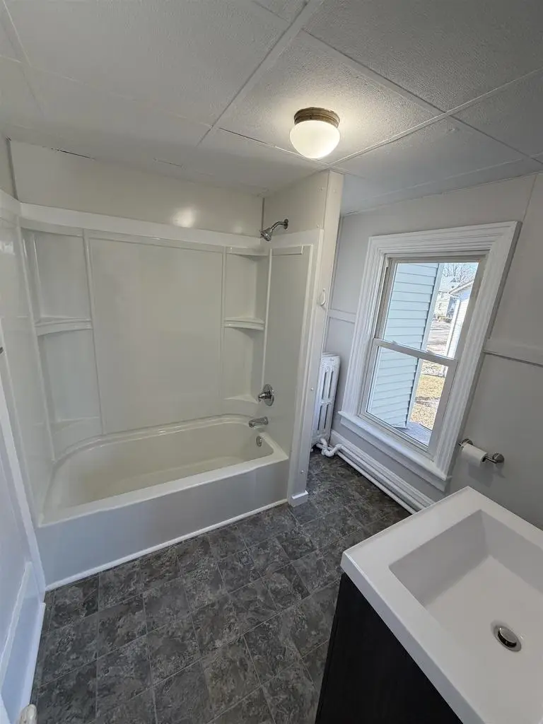 925 MINNESOTA STREET, Oshkosh, WI 54902 - #2