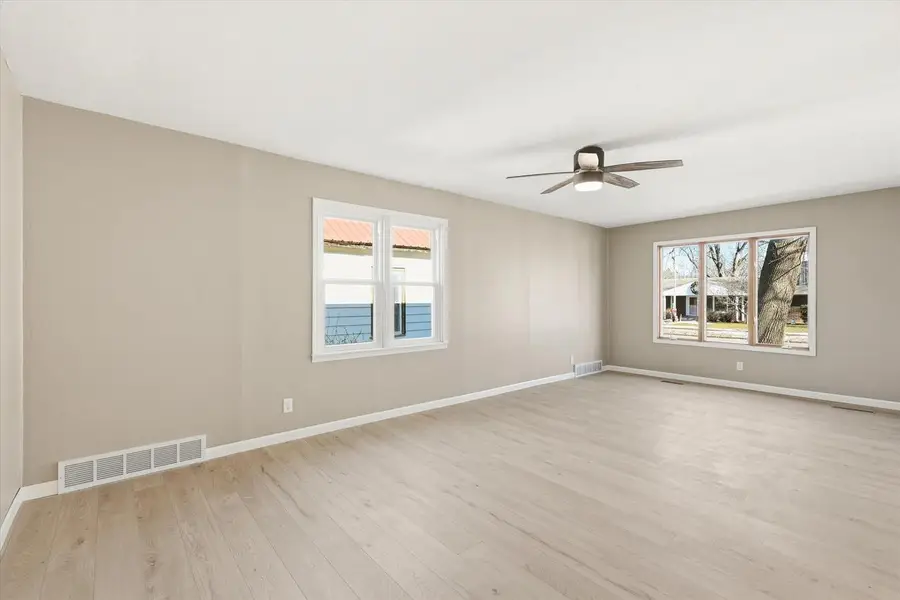 619 S MAIN STREET, Seymour, WI 54165 - #3