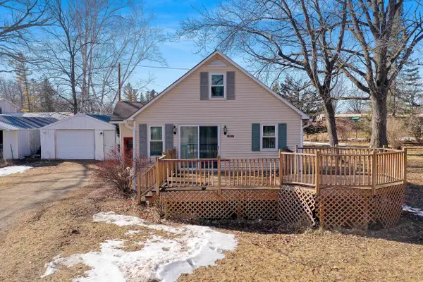 N6515 LAURMAR LANE, Oneida, WI 54155