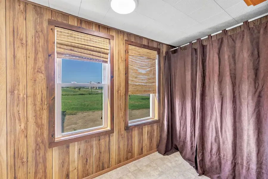 N7308 STATE ROAD 76, New London, WI 54961 - #3