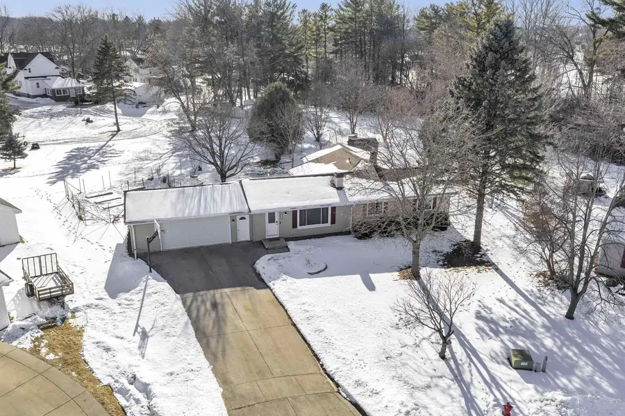 313 STEVEN COURT, Denmark, WI 54208 - #2