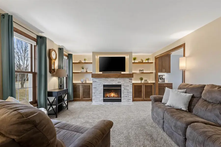 1536 VAN ROAD, Green Bay, WI 54311 - #3