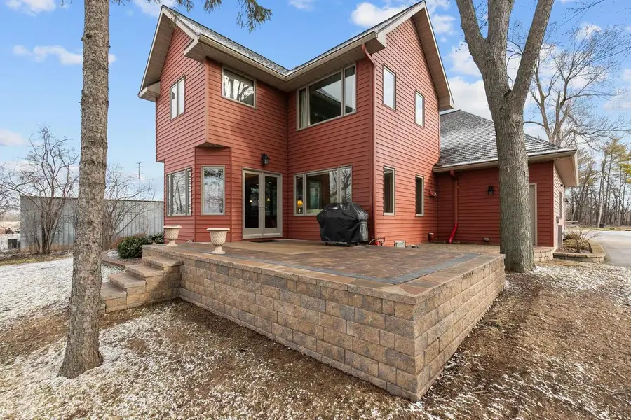 2740 MARINE DRIVE, Oshkosh, WI 54901 - #3