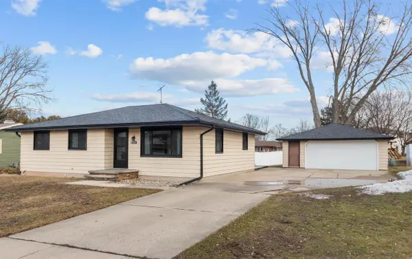 1410 MIAMI CIRCLE, Little Chute, WI 54140