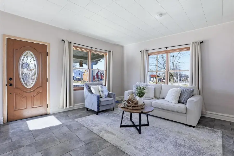 2023 LINCOLN STREET, Two Rivers, WI 54241 - #3