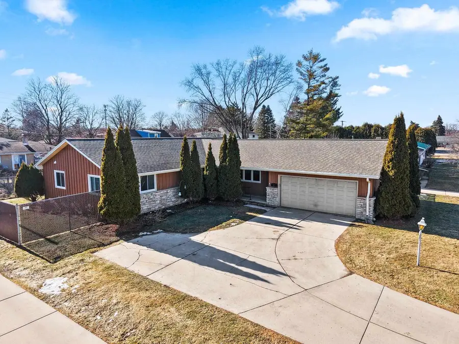 1491 SHAWANO AVENUE, Green Bay, WI 54303 - #2