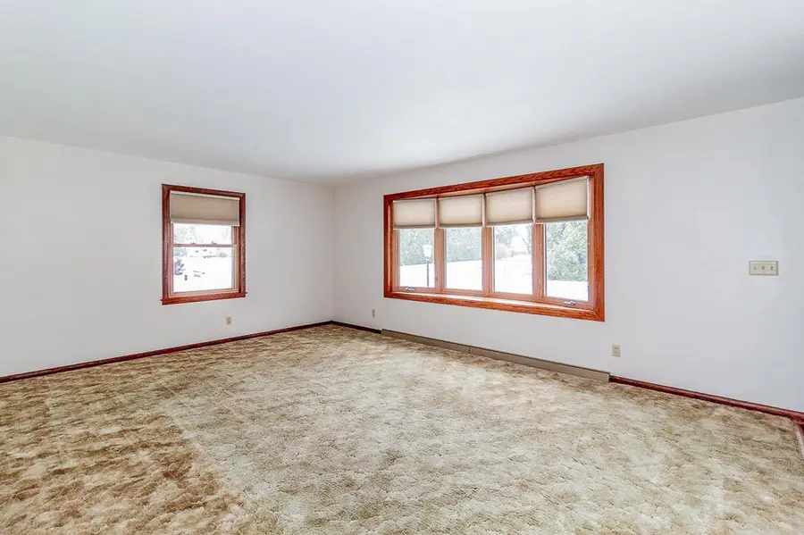 3514 W 1ST AVENUE, Appleton, WI 54914 - #2