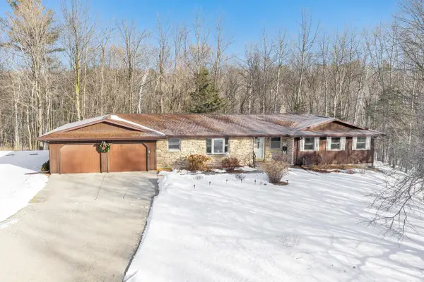 3577 HIDDEN VALLEY LANE, Green Bay, WI 54311