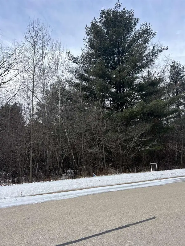 BITTERS AVENUE, Oconto, WI 54153