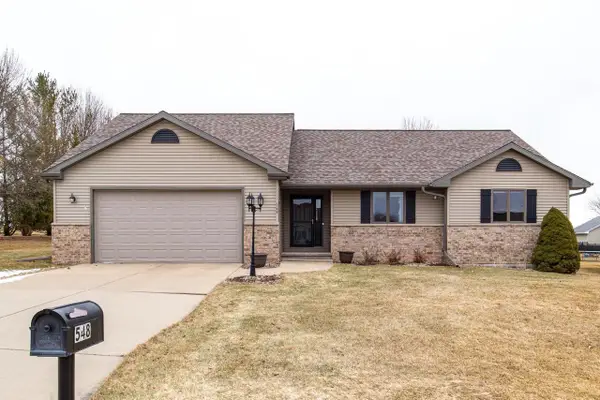 548 NICOLE LANE, Wrightstown, WI 54180