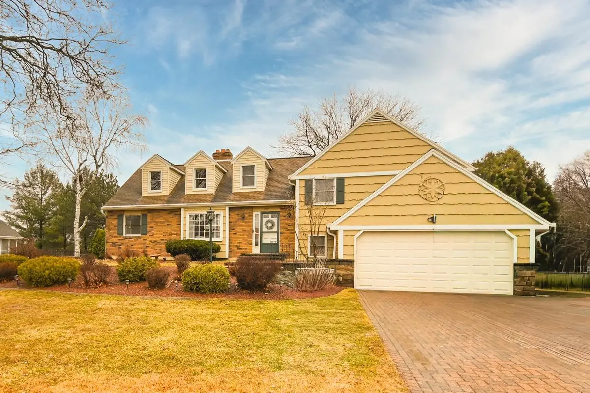 747 BORDEAUX, Green Bay, WI 54301 - #1