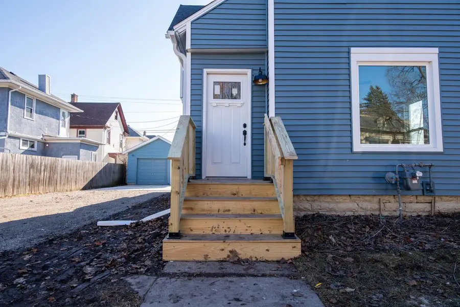 50 6TH STREET, Fond Du Lac, WI 54935 - #2