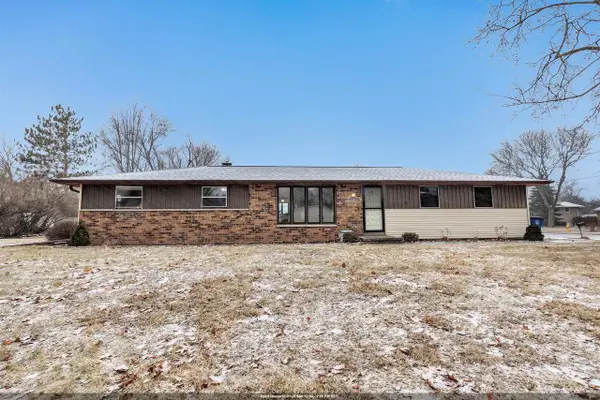 2880 LUMBER LANE, Green Bay, WI 54313
