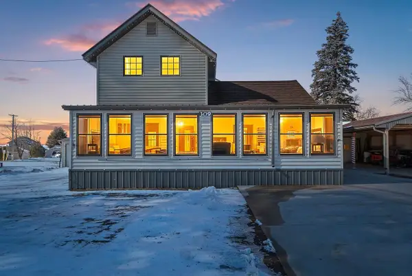 309 S WARRINGTON AVENUE, Cecil, WI 54111