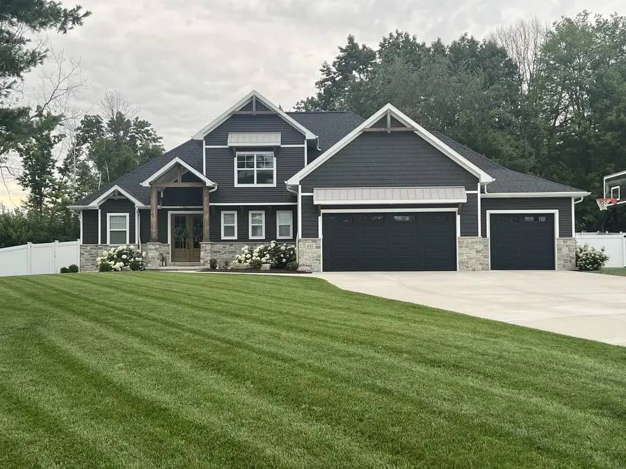 692 BLACKBERRY COURT, Oneida, WI 54155 - #3