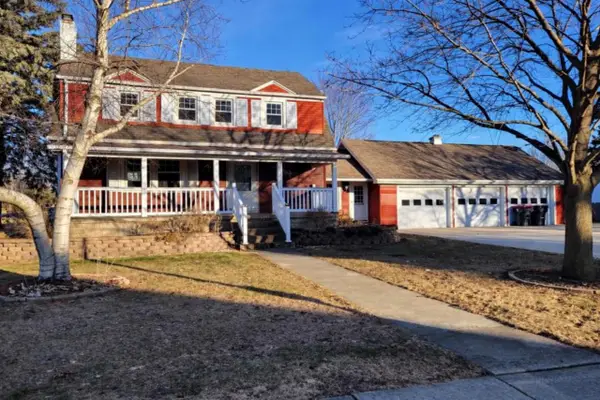 304 S LAKE STREET, Hustisford, WI 53034