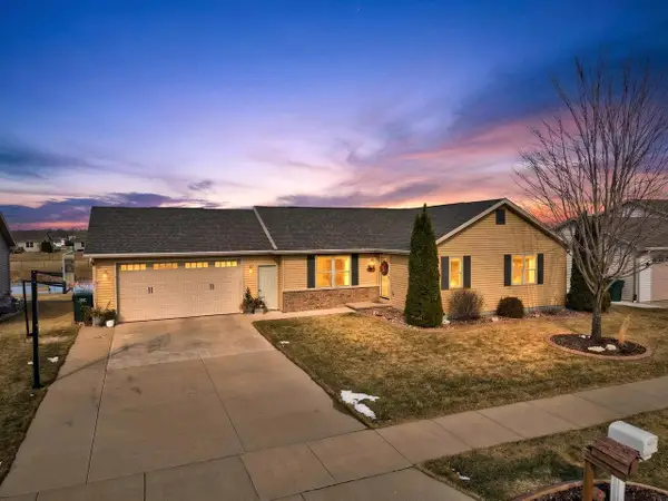 1390 MARIE DRIVE, Kaukauna, WI 54130