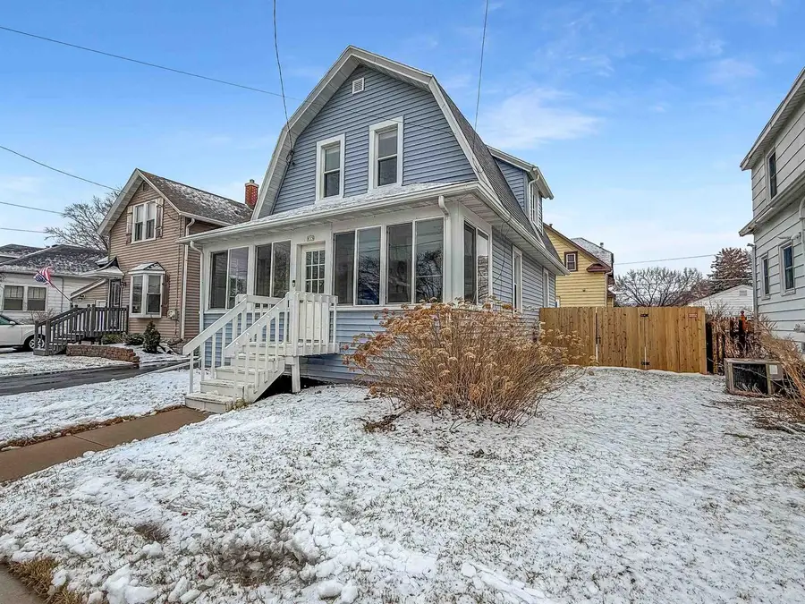835 WINNEBAGO AVENUE, Oshkosh, WI 54901 - #3