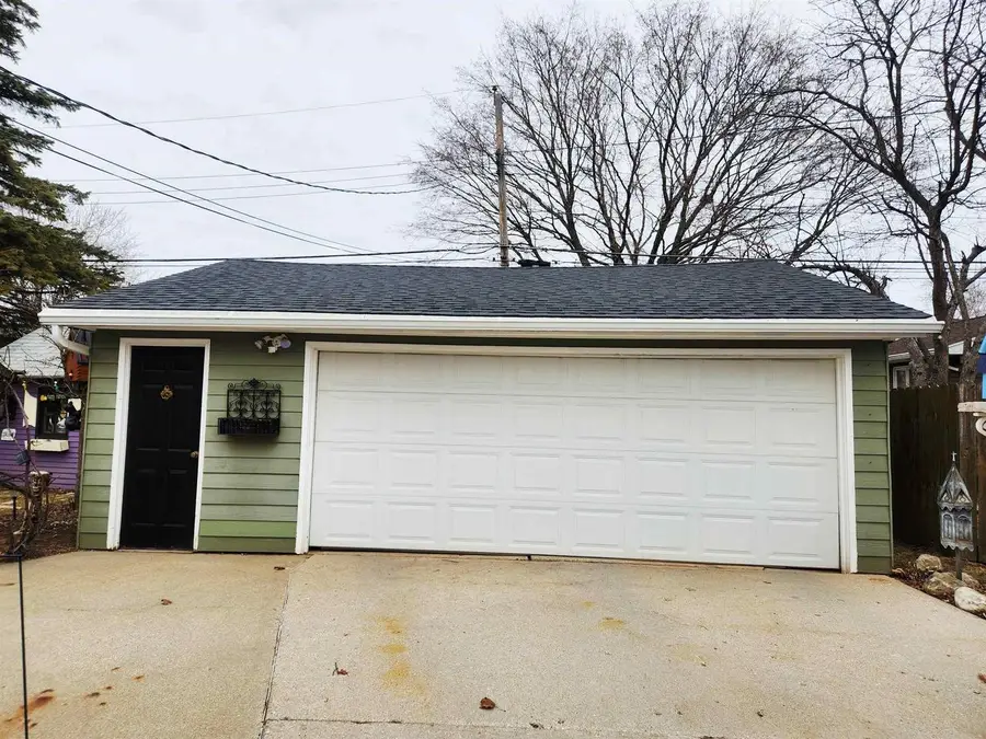 64 N ST JOSEPHS LANE, Fond Du Lac, WI 54935 - #3