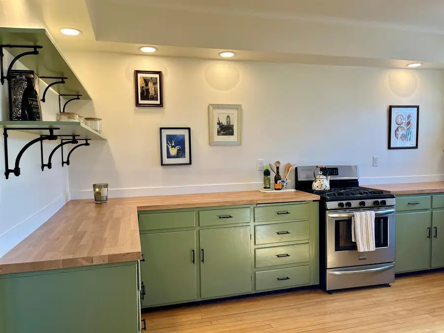 721 WASHINGTON AVENUE, Oshkosh, WI 54901 - #2