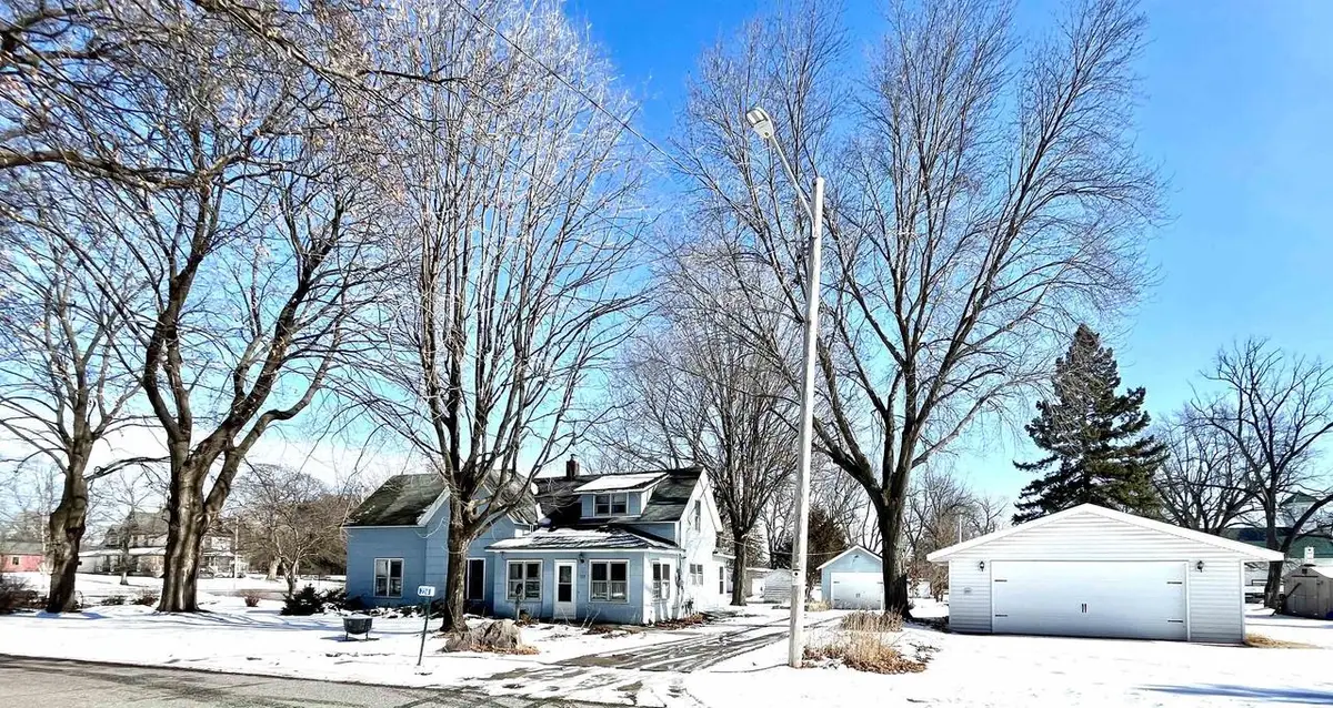 224 N MADISON STREET, Coloma, WI 54930 - #1