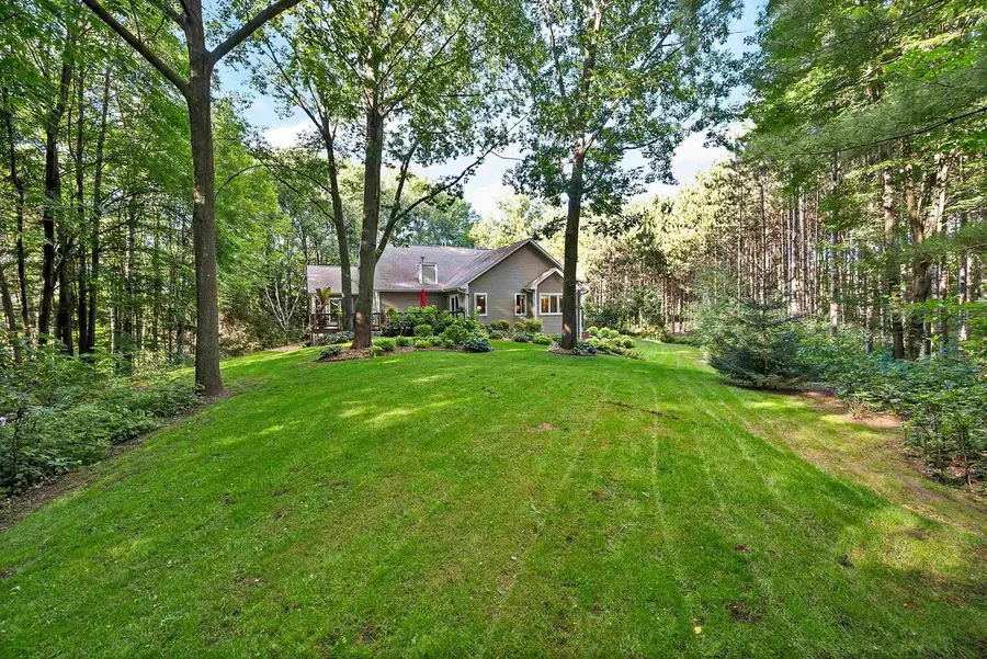 3877 SANDHILL DRIVE, Pulaski, WI 54162 - #3