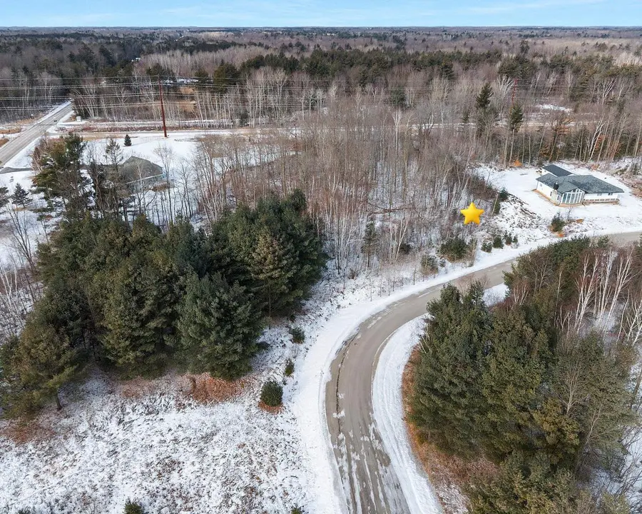 ALPHA LANE, Abrams, WI 54101 - #2