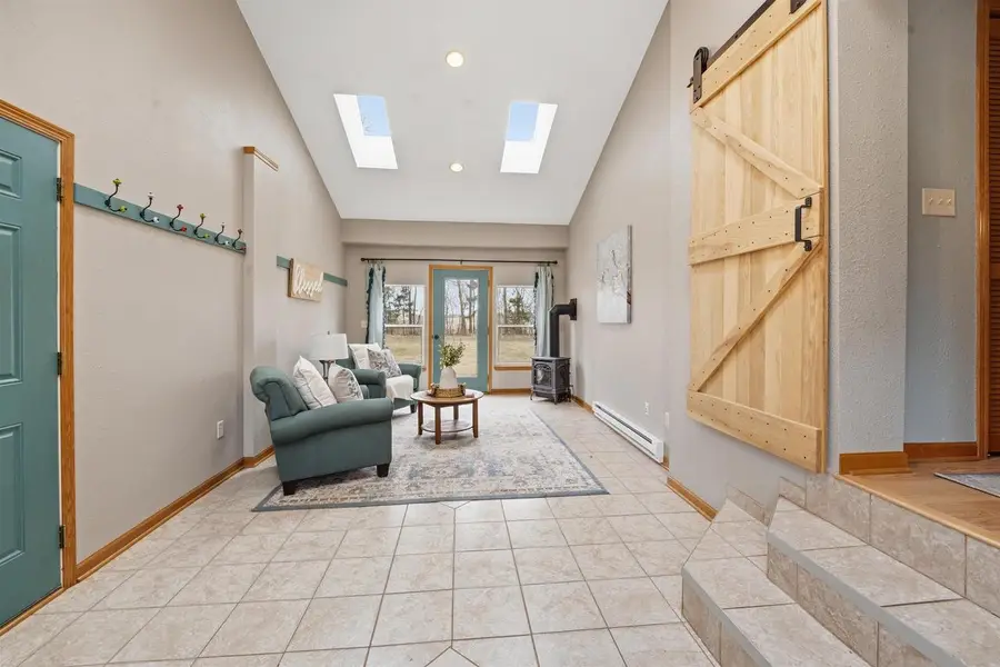 530 CLAIRVILLE ROAD, Oshkosh, WI 54904 - #2