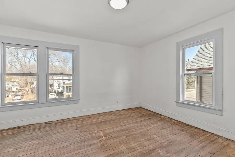 86 E JOHNSON STREET, Fond Du Lac, WI 54935 - #3