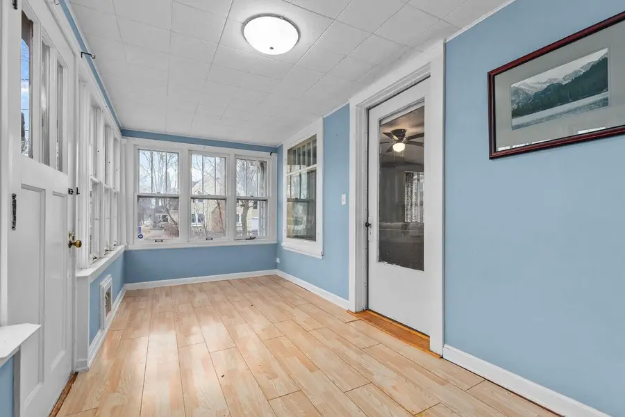 303 N OUTAGAMIE STREET, Appleton, WI 54914 - #3