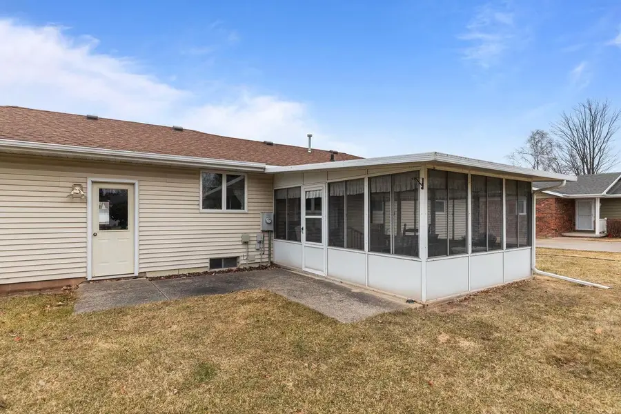 1029 ALVA STREET, Menasha, WI 54952 - #3