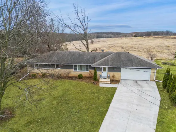 525 E 20TH STREET, Kaukauna, WI 54130