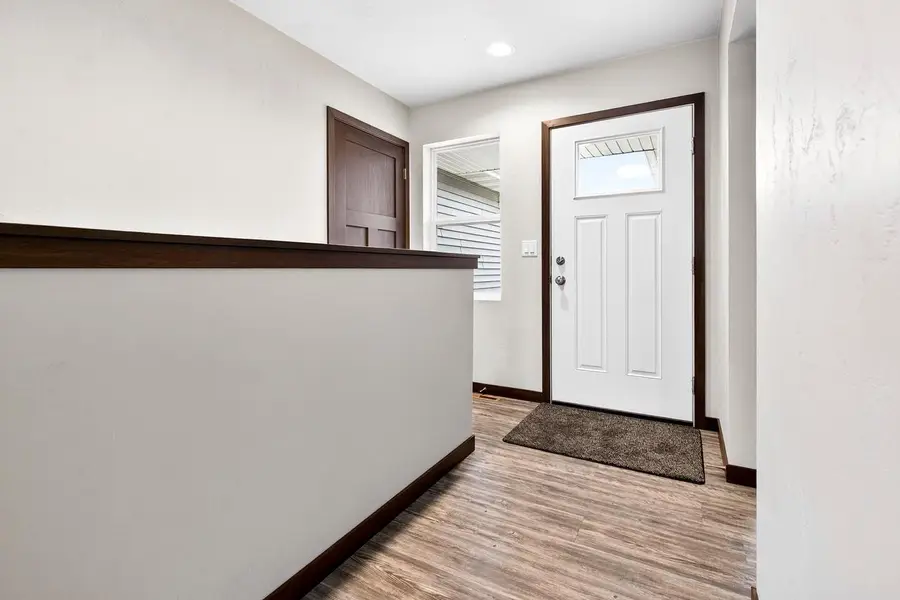 537 GOLF SIDE COURT, Hortonville, WI 54944 - #2