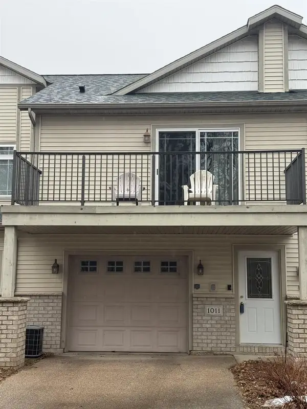 1011 MALLARD WAY, Marinette, WI 54143