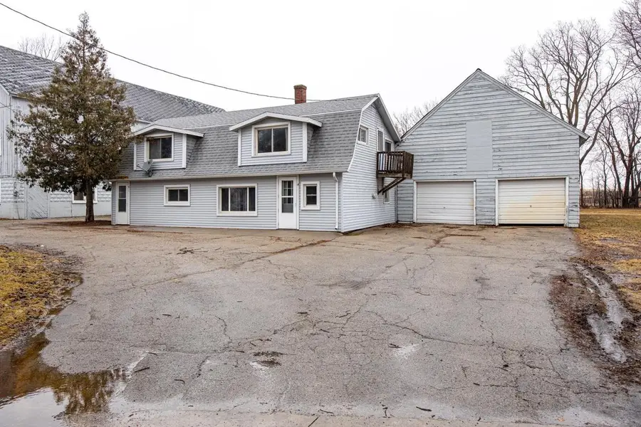 9651 CLAYTON AVENUE, Neenah, WI 54956 - #3