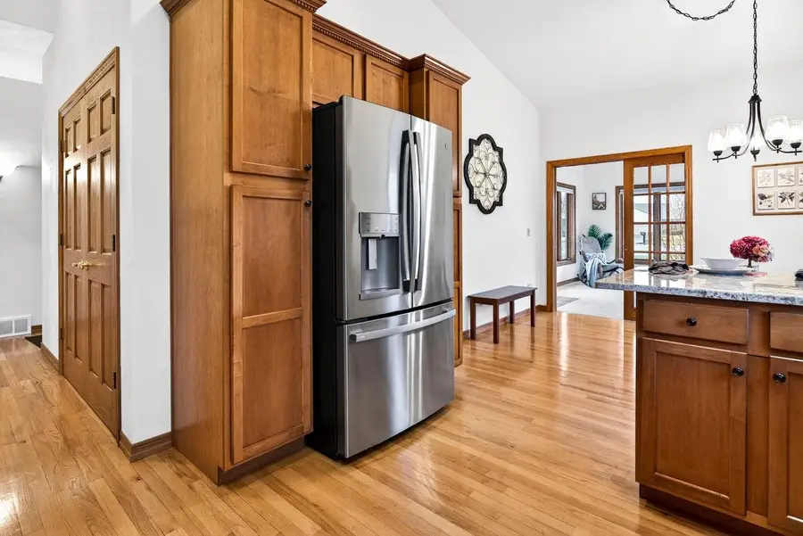 1831 E SYLVAN AVENUE, Appleton, WI 54915 - #3