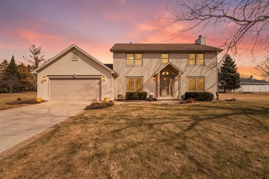 1955 W BARABOO CIRCLE, De Pere, WI 54115 - #2