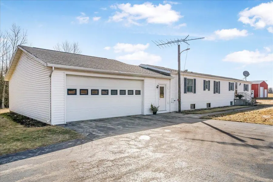 N6810 COUNTY ROAD D, Algoma, WI 54201 - #3