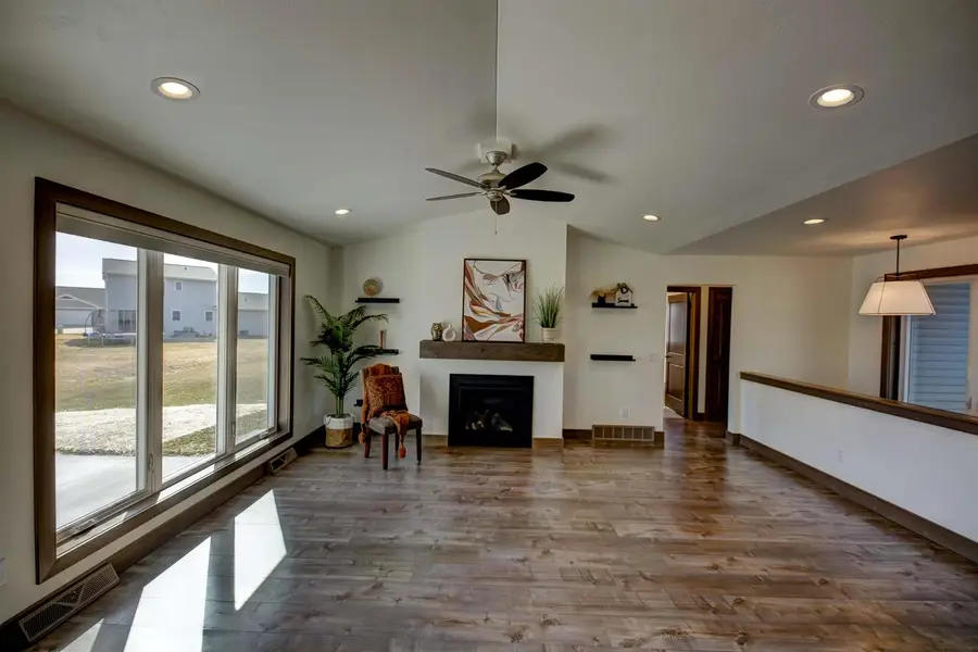 1594 SAGE CROSSING, Oshkosh, WI 54904 - #3