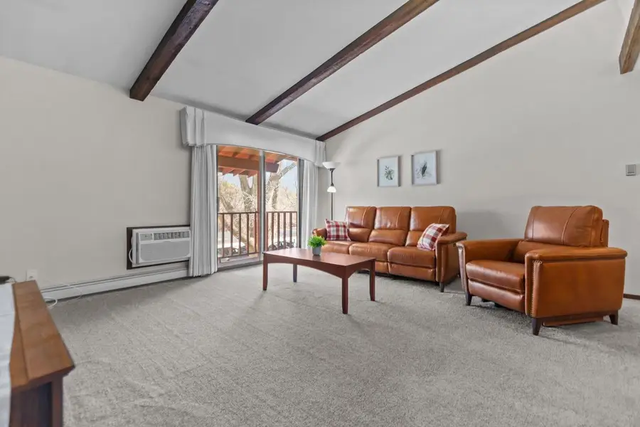 3182 JUSTIN COURT  #5, Appleton, WI 54914 - #3