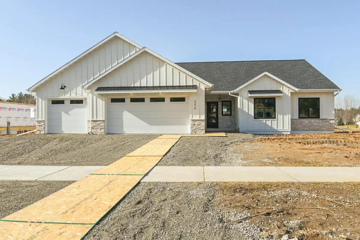 3379 GLENDALE AVENUE, Green Bay, WI 54313 - #1