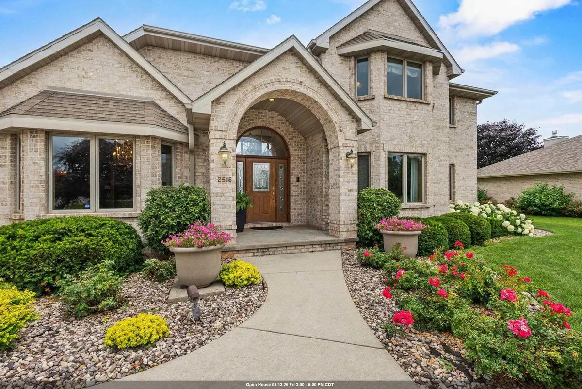 2516 VAN RITE COURT, Green Bay, WI 54301 - #1